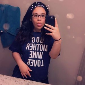 Meet your Posher, Denise